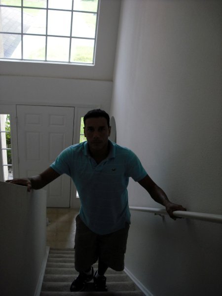 Date this tall United States man Jorge from Kissimmee US9081