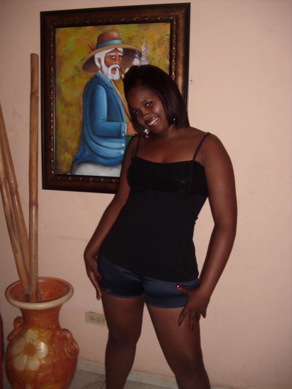 Date this cute Dominican Republic girl Fabiola from Santo Domingo DO6828