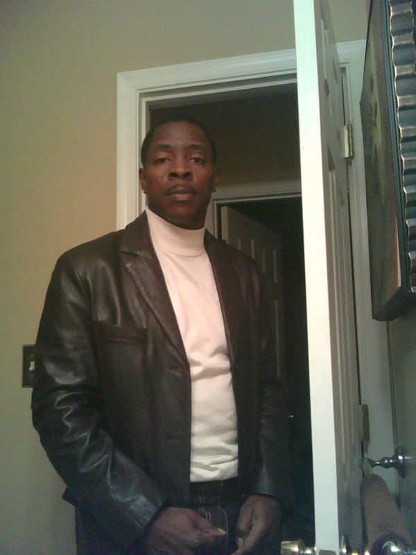 Date this beautiful Dominican Republic man Troyb1 from Columbia DO6933