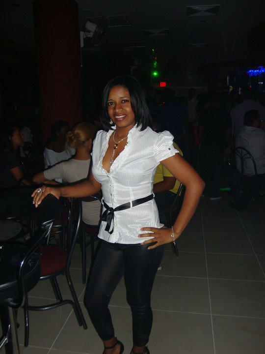 Date this sultry Dominican Republic girl Franchesca from San Juan De La Maguana DO7158