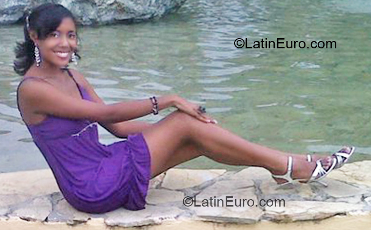 Date this gorgeous Dominican Republic girl Loranna from Puerto Plata DO7225