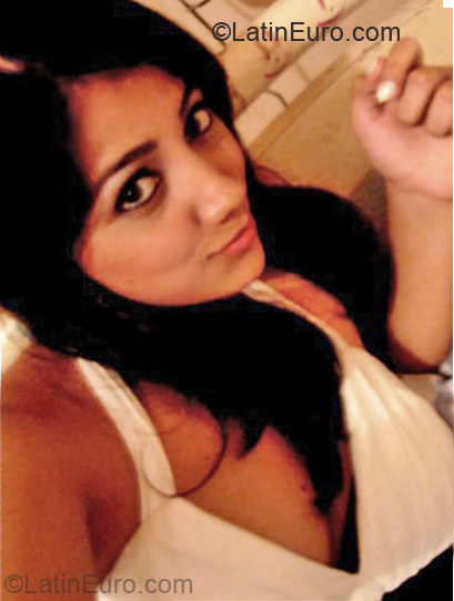 Date this gorgeous Ecuador girl Diana from Portoviejo EC99