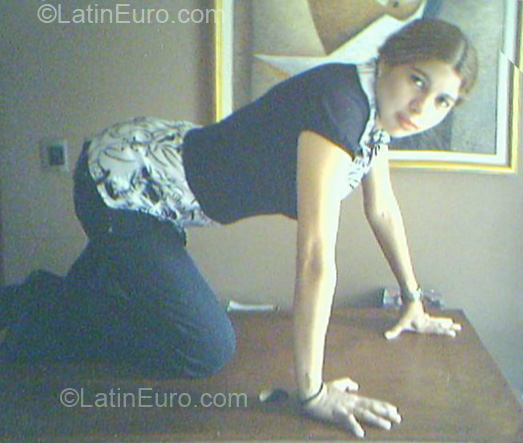 Date this athletic Nicaragua girl Paola from Managua NI18