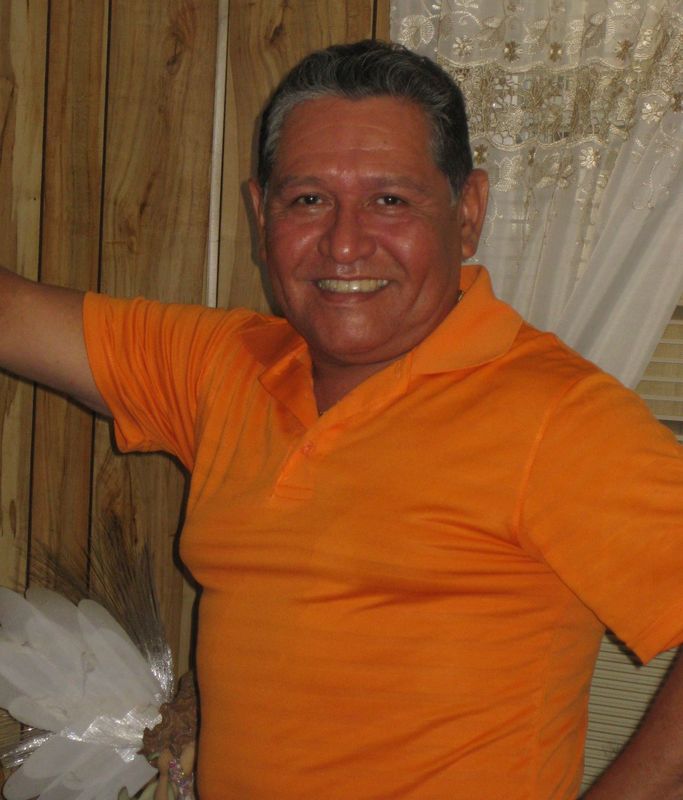 Date this beautiful United States man Luis from Houston HN315