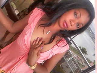 Date this funny Ivory Coast girl Yasmine from Abidjan IC45