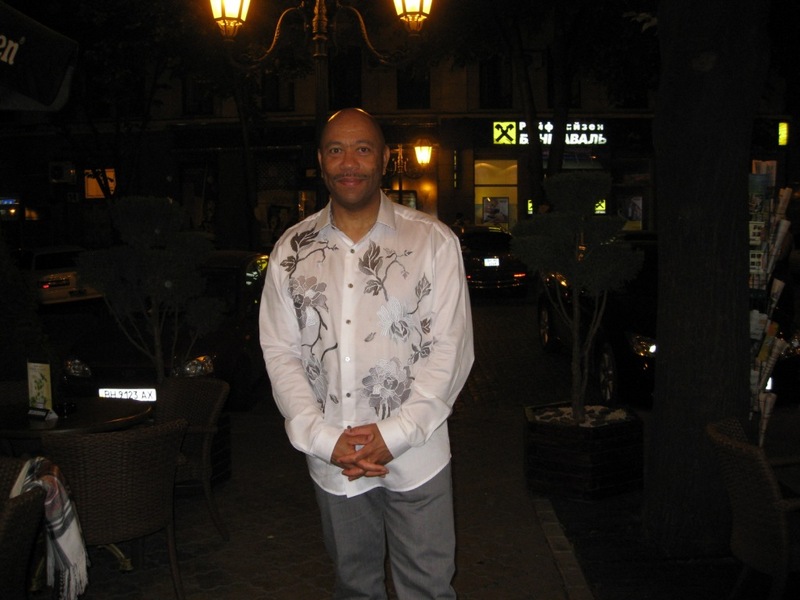 Date this happy United States man Raymond from Silver Spring US9700