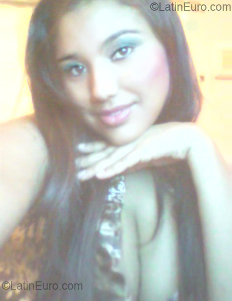 Date this stunning Brazil girl Josiane from Manaus BR5346