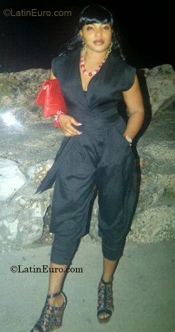 Date this delightful Jamaica girl ShortyCute from Montego Bay JM289