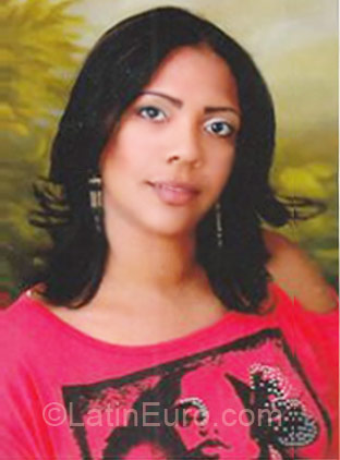 Date this athletic Dominican Republic girl GABIT from Barahona DO7962