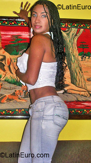 Date this lovely Brazil girl Vilma from Fortaleza BR5723