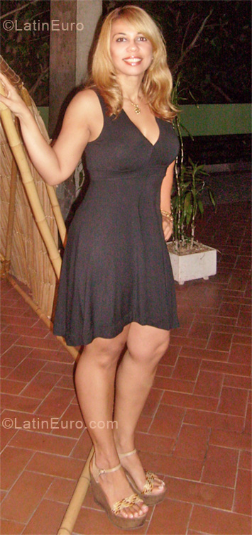 Date this cute Brazil girl Helena from Rio De Janeiro BR5740