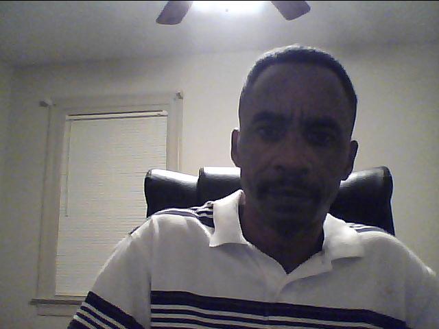 Date this attractive United States man Ronald from Baton Rouge US10799