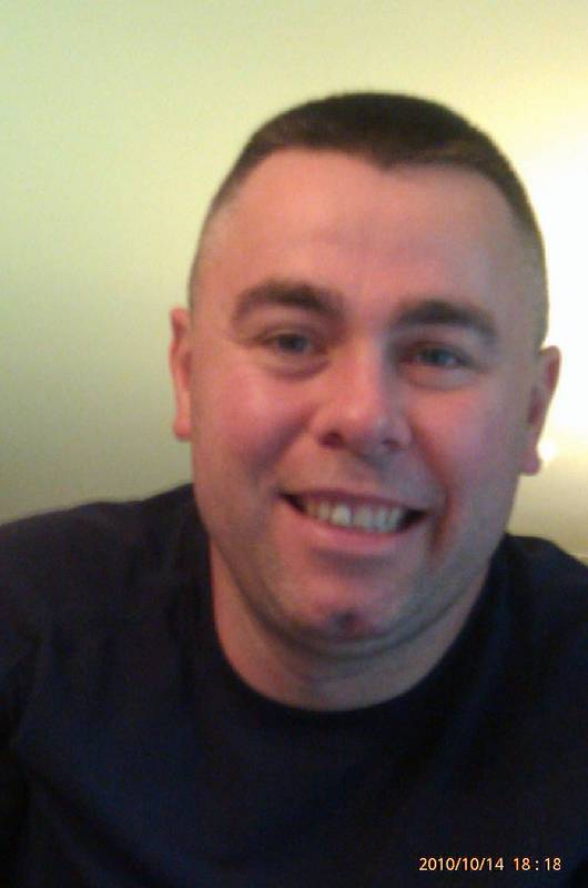 Date this gorgeous United States man Jason from Charlotte US10830