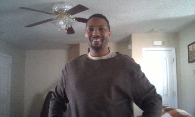 Date this lovely United States man Tim from Charlotte US10847