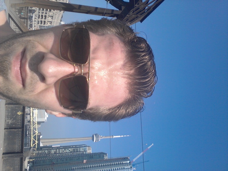 Date this happy Canada man Meston from Toronto CA429