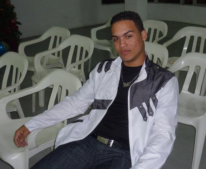 Date this young Dominican Republic man Pedro Ml. from Santiago DO8679