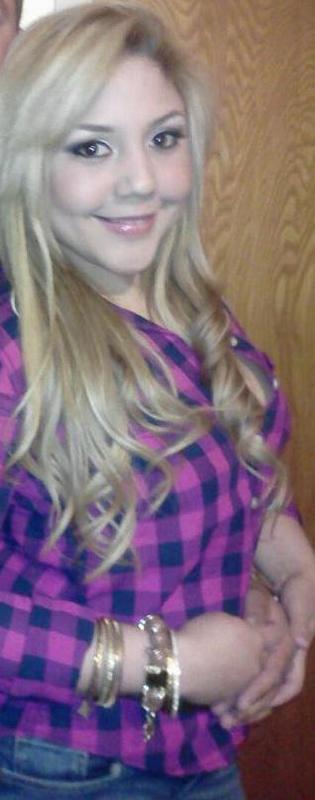 Date this passionate United States girl Richyelle from San Francisco US11054