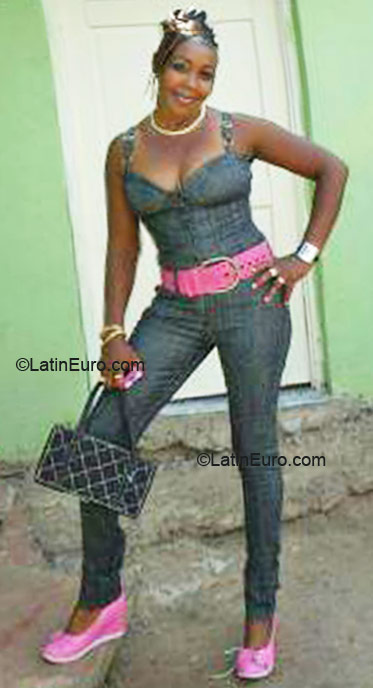 Date this tall Jamaica girl Carlene from Kingston JM332