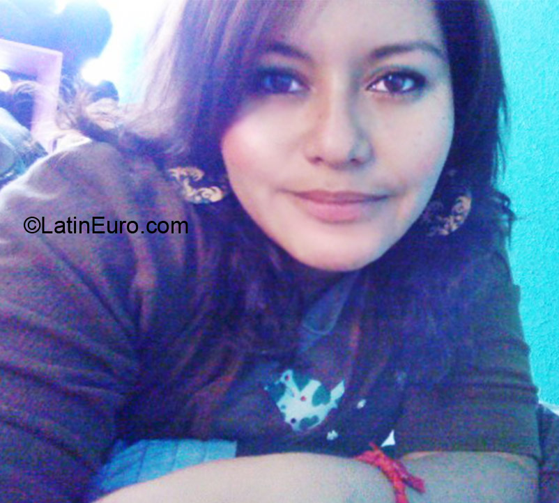 Date this sensual Mexico girl Fabiola from Mexico City MX386
