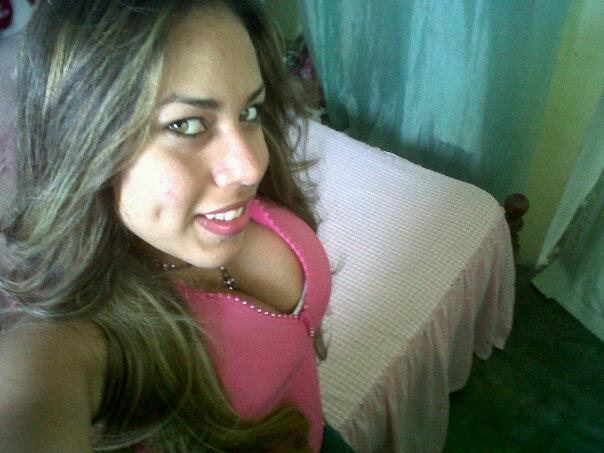 Date this good-looking Dominican Republic girl Sheilys from Santo Domingo DO9142