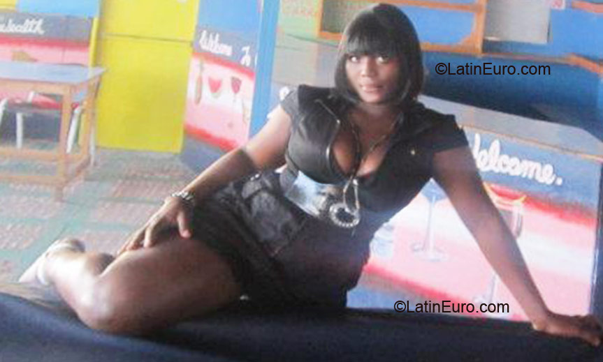 Date this tall Jamaica girl Ian - Tash from Montego Bay JM340