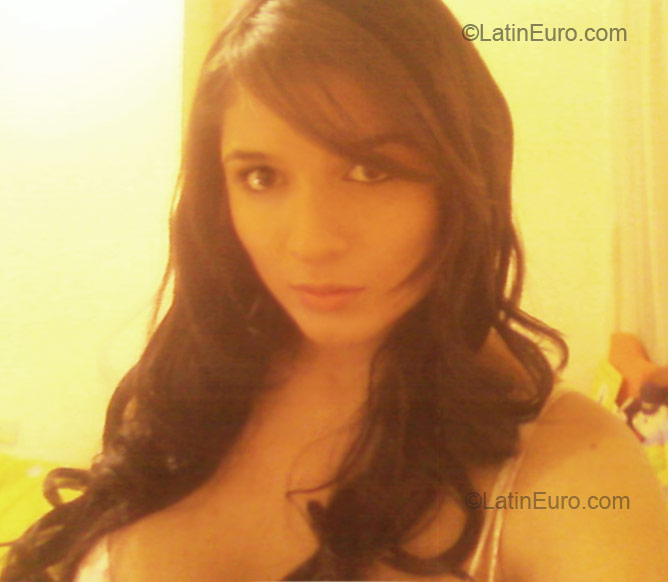 Date this funny Colombia girl Lpr from Pereira CO7901