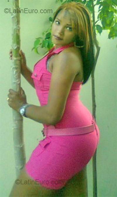 Date this attractive Dominican Republic girl La from Santiago DO9233