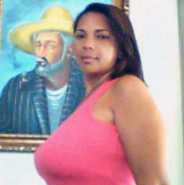 Date this cute Dominican Republic girl Cris from Santiago DO9250