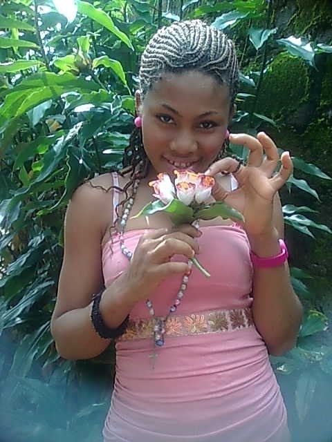 Date this foxy South Africa girl Sunshineforever from johannesburg ZA30
