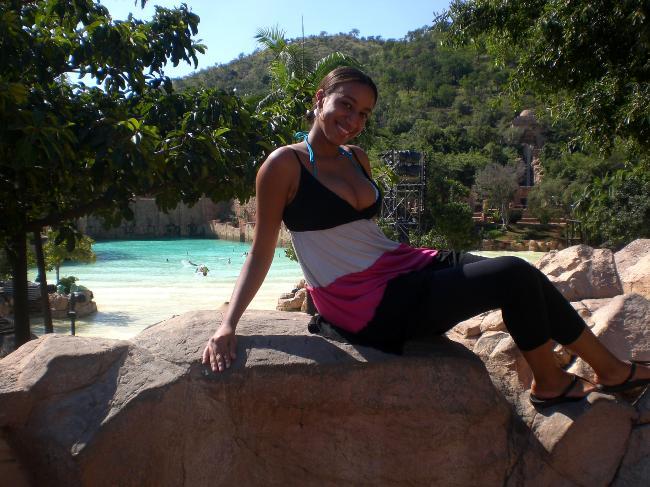 Date this funny Senegal girl Divinegirl from Dakar SN149