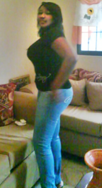 Date this passionate Dominican Republic girl Sali from Santo Domingo DO9559