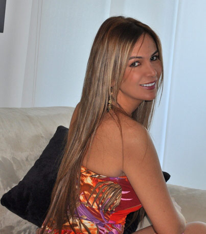 Date this gorgeous Colombia girl Johy from Barranquilla CO8252