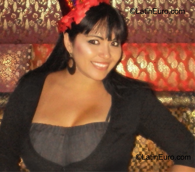 Date this sensual Mexico girl Mabel from Metepec MX460