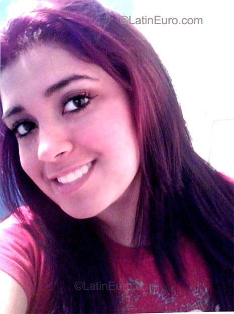 Date this hot Costa Rica girl Joselyn from Cartago CR115