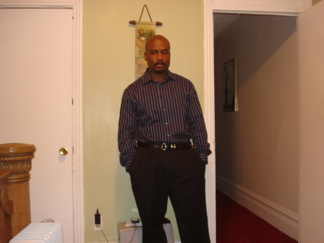Date this voluptuous United States man BlkGtlmn4u from Harrisburg US11695