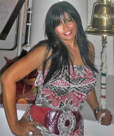 Date this pretty Colombia girl Maryluna from Cartagena CO8524