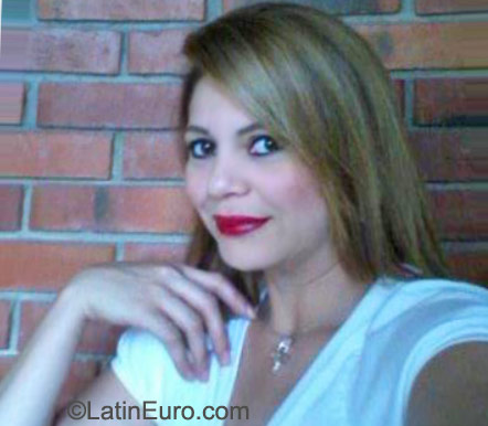 Date this passionate Colombia girl Diana isabel from Bucaramanga CO8533