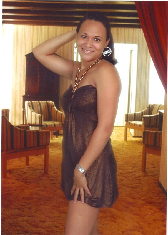 Date this stunning Dominican Republic girl BUSCO from Santiago DO9812