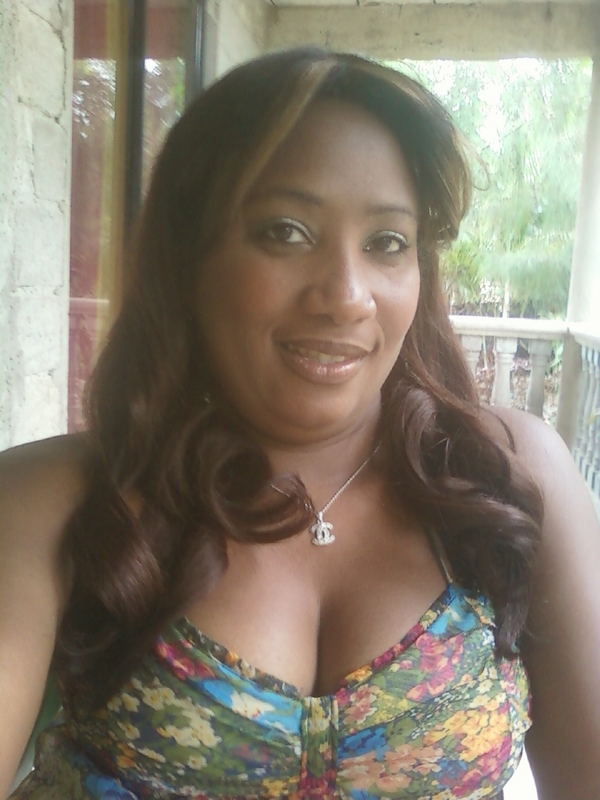 Date this foxy Dominican Republic girl Miriamtudiabla from Santiago DO9839