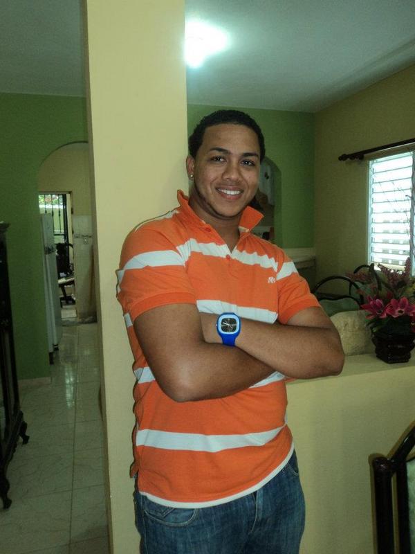 Date this sultry Dominican Republic man Edward04 from La Vega DO9896