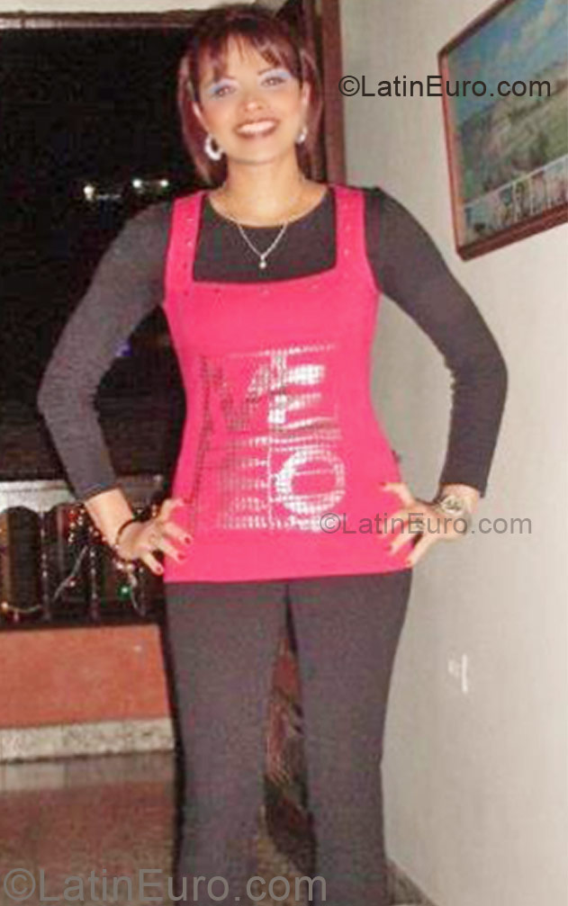 Date this foxy Colombia girl Lina from Medellin CO8833