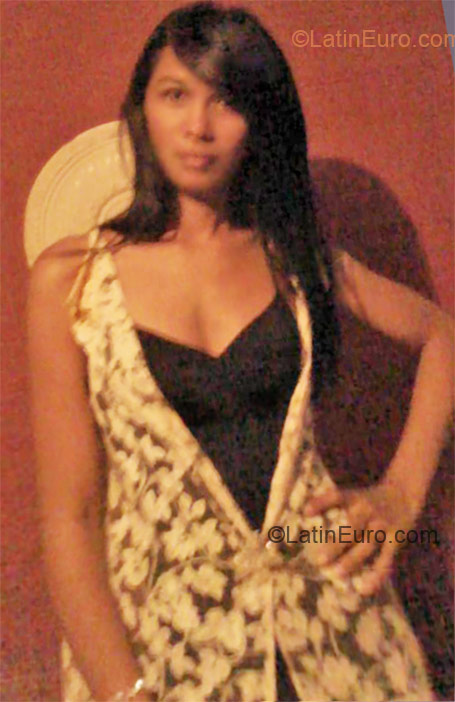 Date this fun Colombia girl Yeiklis from Valledupar CO8853