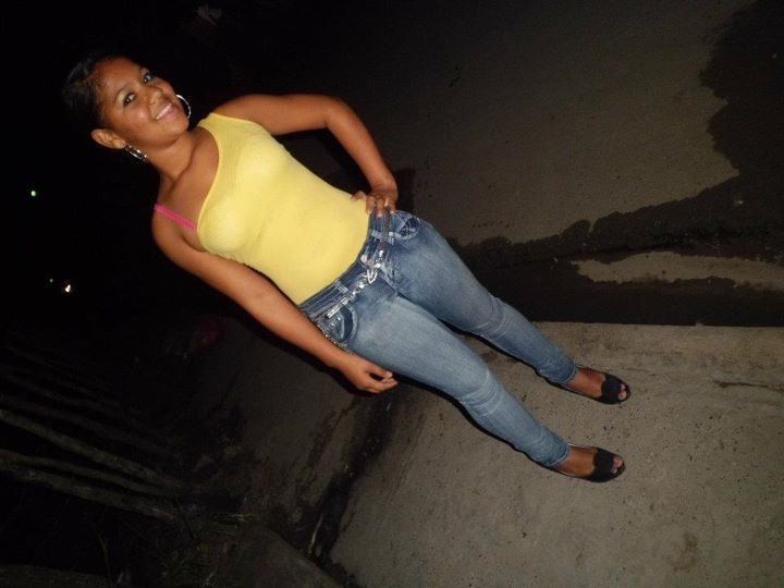 Date this gorgeous Dominican Republic girl Yulenny from Santiago DO10029