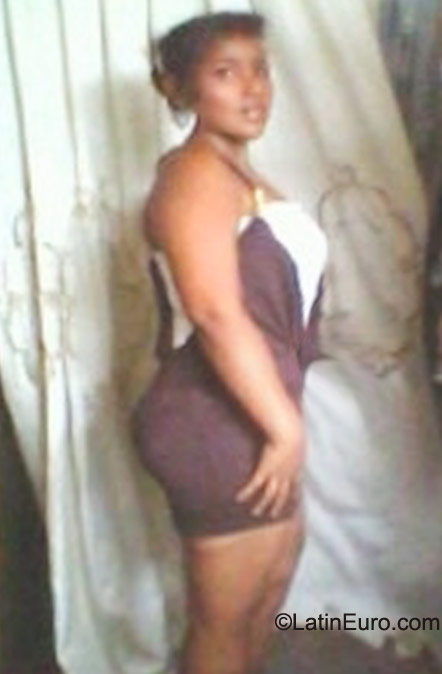 Date this funny Honduras girl Cynthia from La Ceiba HN543