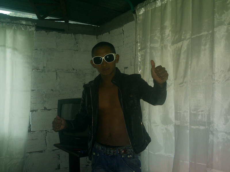 Date this pretty Colombia man Duvan821 from Manizales CO9118