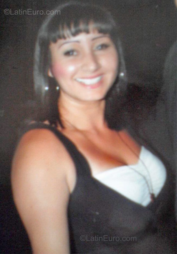 Date this tall Costa Rica girl Gaudy from Cartago CR167