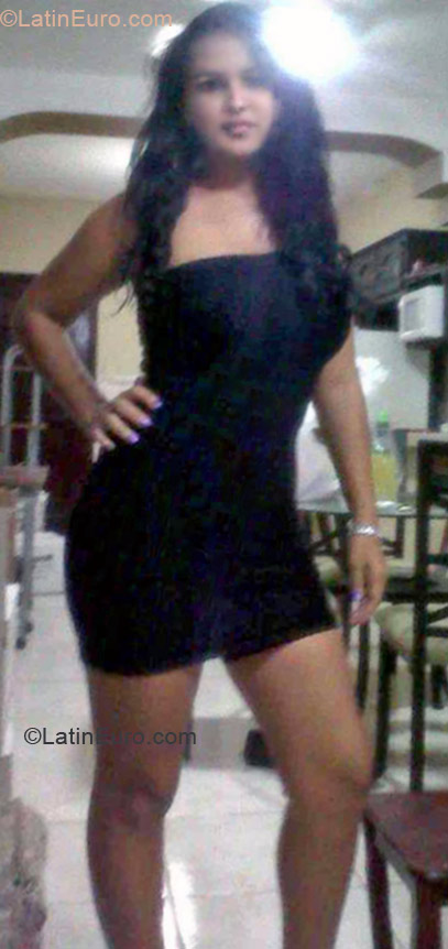 Date this voluptuous Honduras girl Dalila from San Pedro Sula HN1378