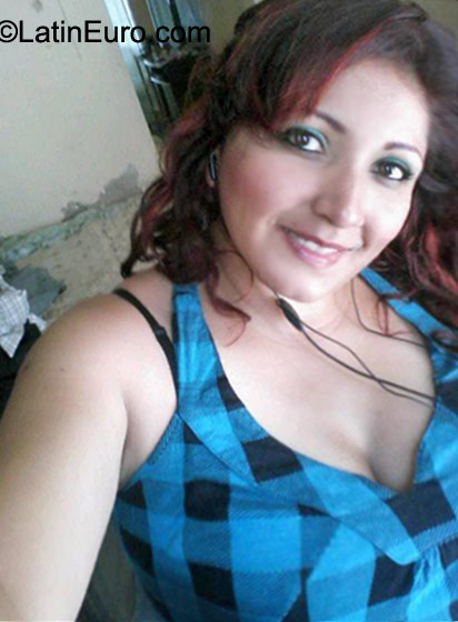 Date this cute Mexico girl Maria Guadalupe from Zamora MX612