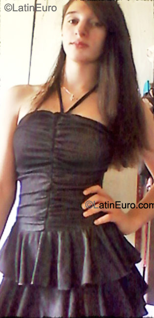 Date this tall Brazil girl Bruna from Matao BR6322