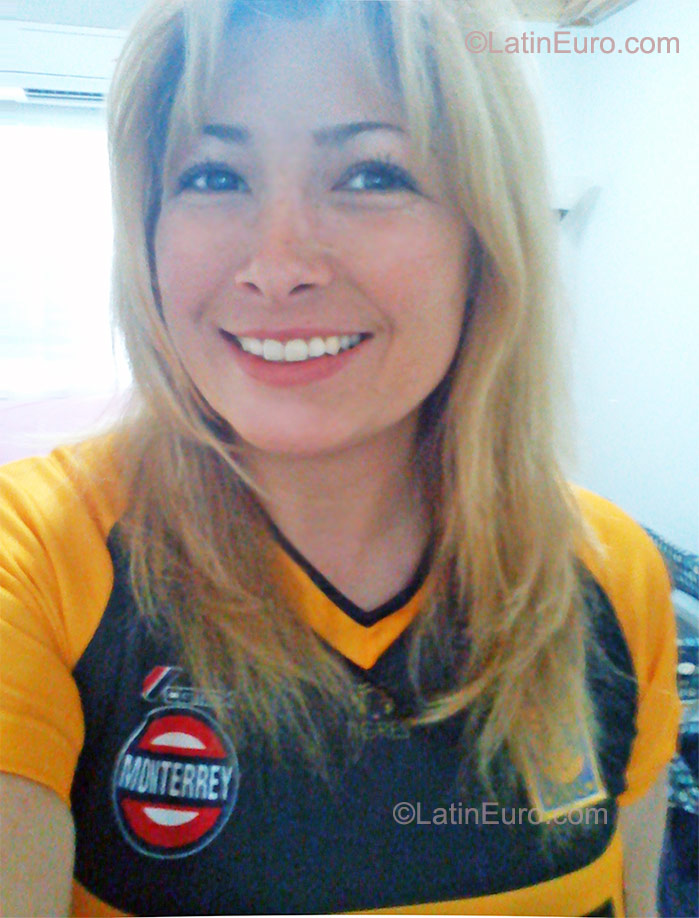 Date this exotic Mexico girl Marcela from Monterrey MX630